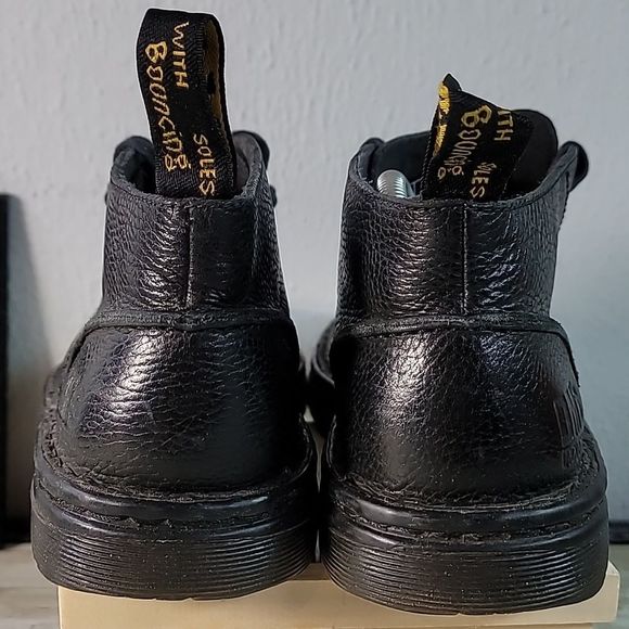 Dr. Martens Industrial SUSSEX Black Leather 3i Chukka Work Boots W9 M8 UK 7 - Picture 3 of 9